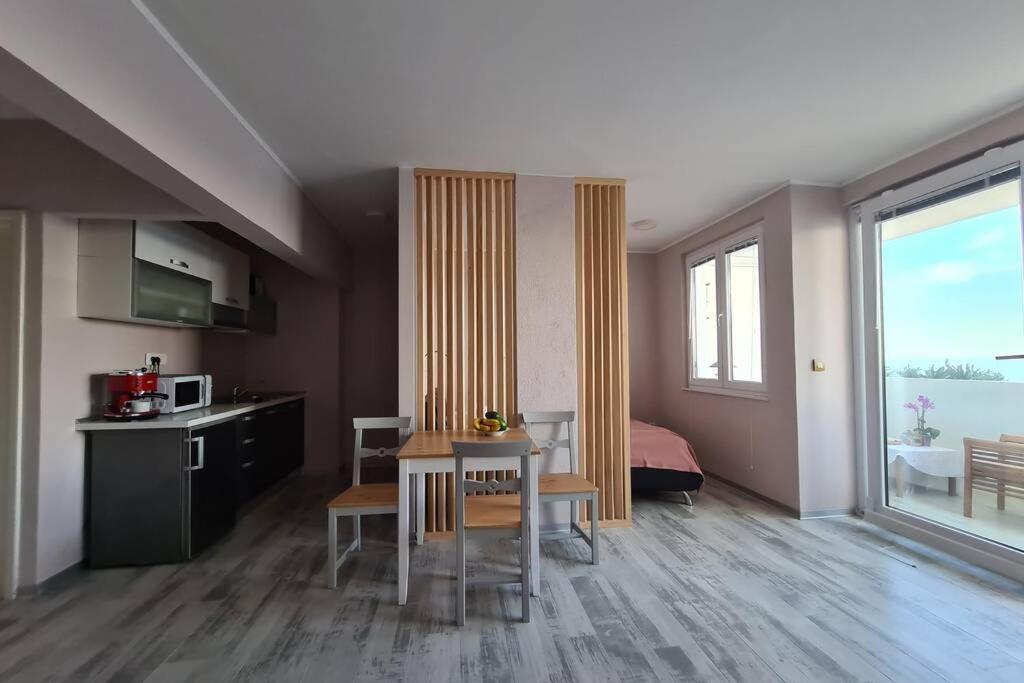 Lacroma Apartmán